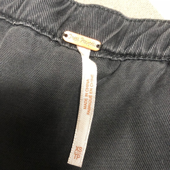 Free People grey cold shoulder ruffle swing crop - Picture 4 of 4